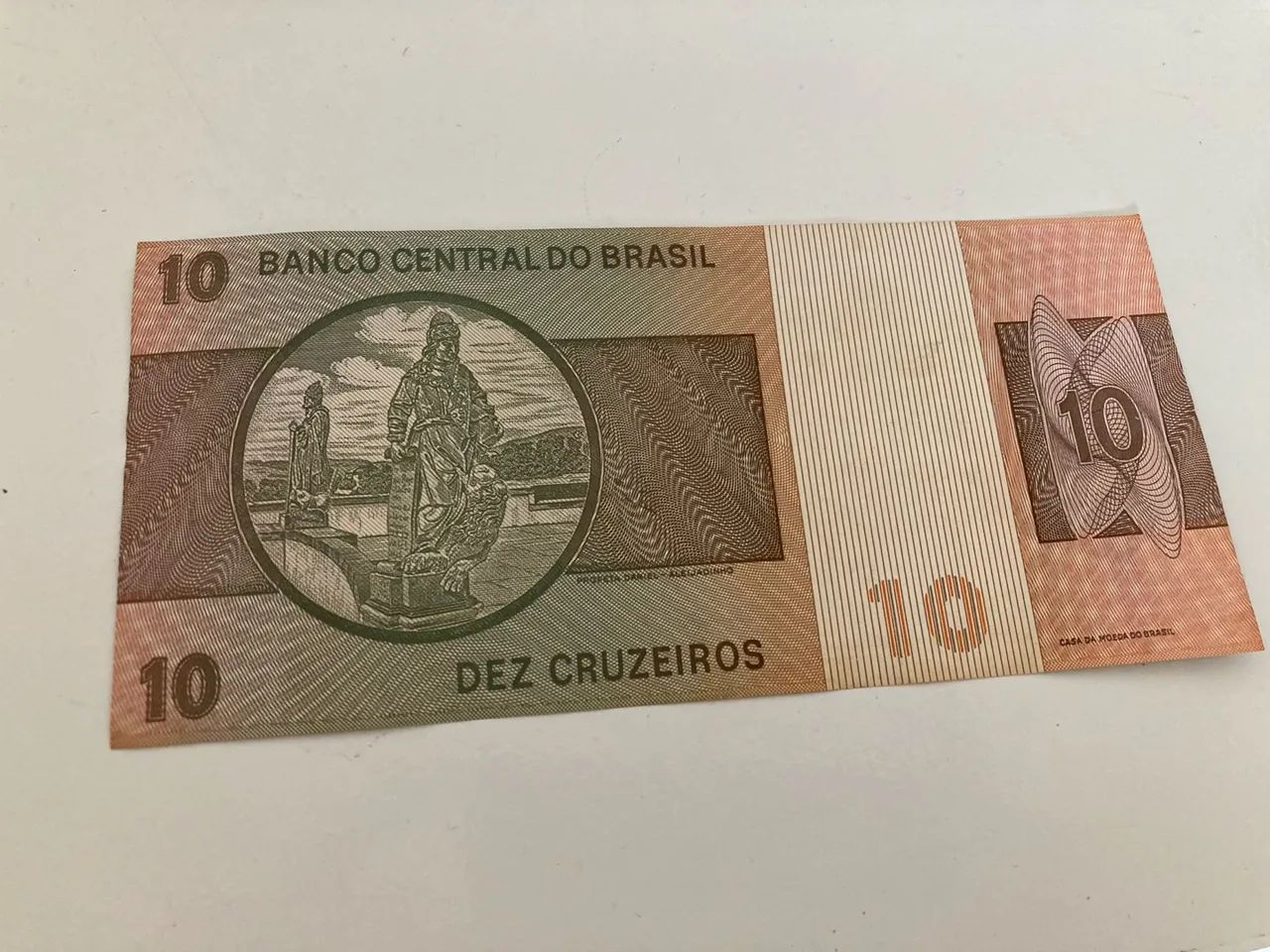 10 Cruzeiros Note - Brazil64304357416578121