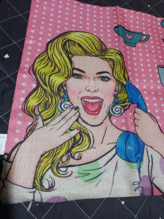 Capa de Almofada Decorativa Pop Art -  Linda e Moderna