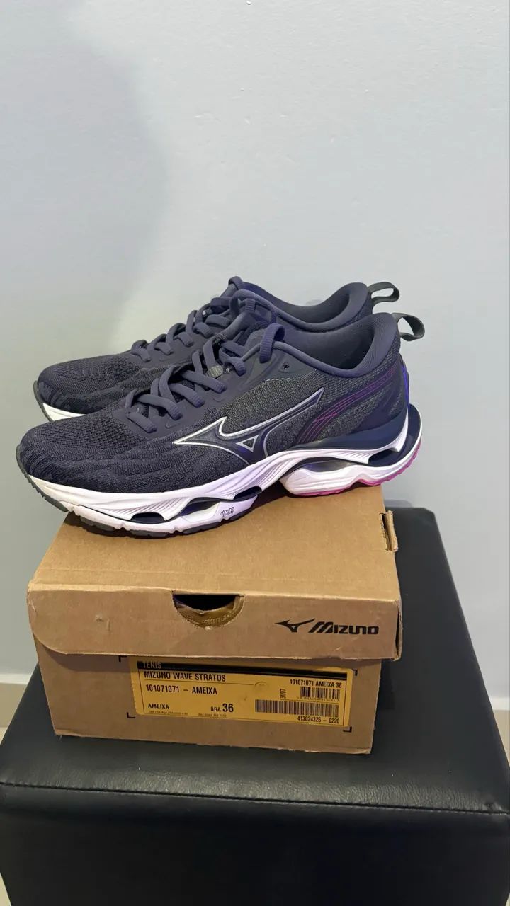 Tênis Mizuno Wave Stratos Ameixa 