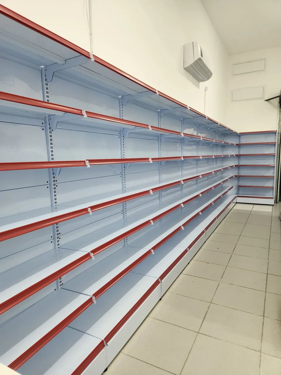 Prateleiras Expositoras para Comércio - Foto 2