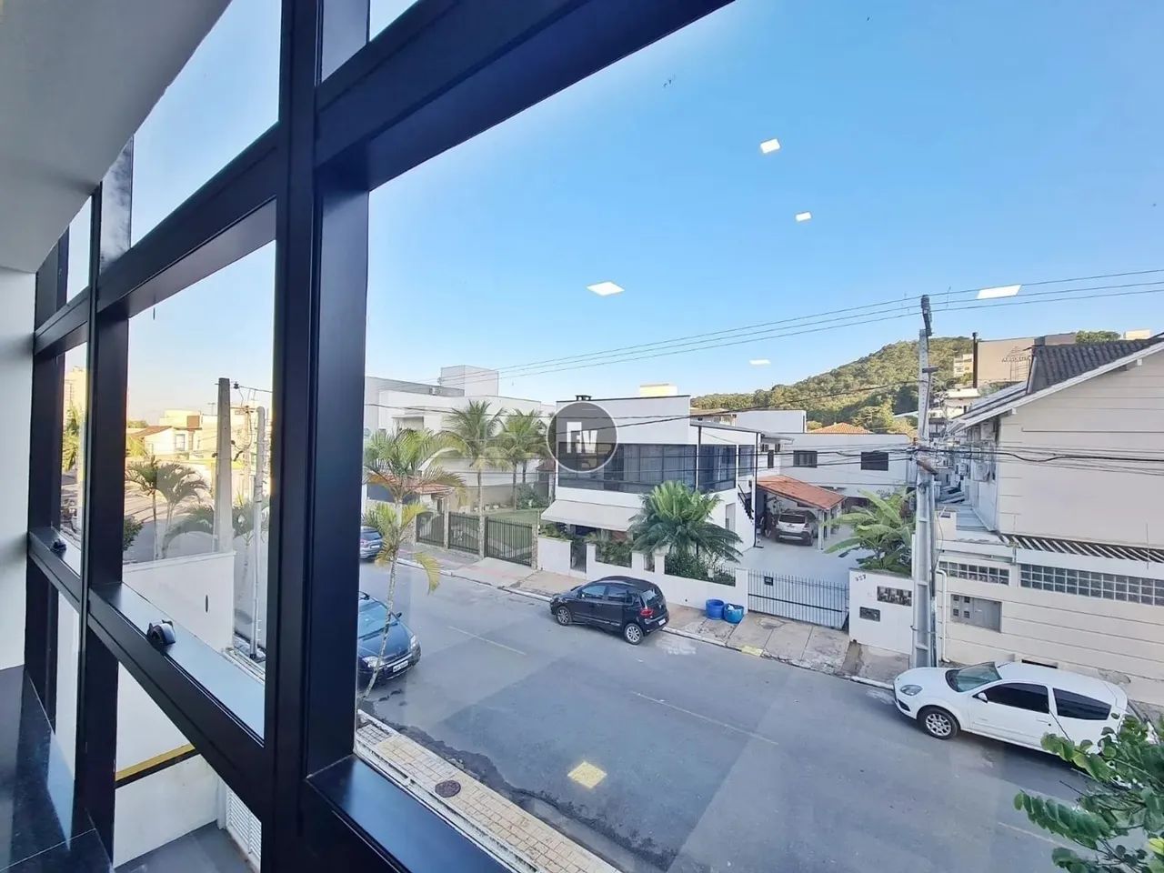 Apartamento 2 Quartos Semi Mobiliado aluguel anual Praia Brava - Foto 5