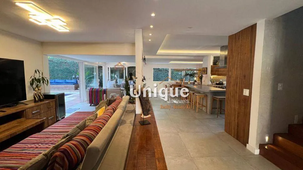 Casa com 4 dormitórios à venda, 180 m² por R$ 2.100.000,00 - Ferradura - Armação dos Búzio