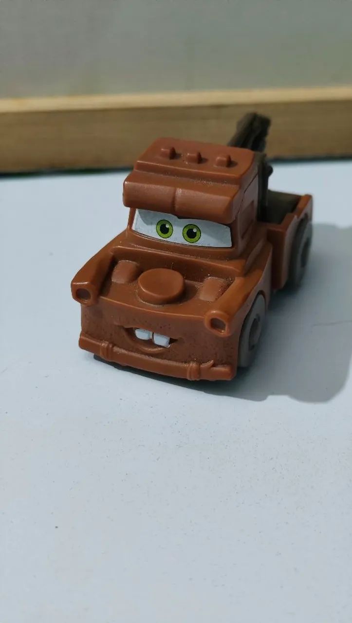 Miniatura Carros Mate