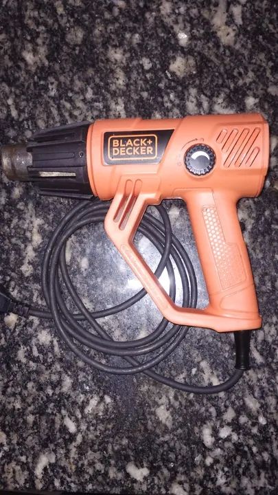 Pistola de Calor Black+Decker