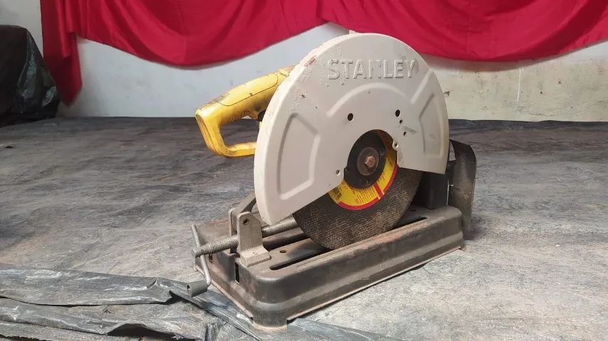 Serra De Corte Rápido 2000W 220V