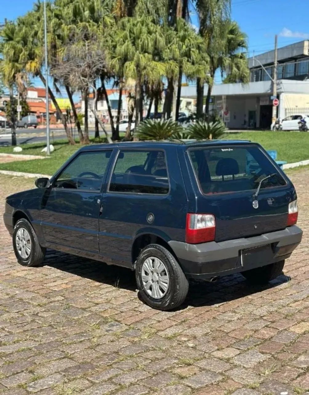 VENDE-SE UNO MILLE 2009