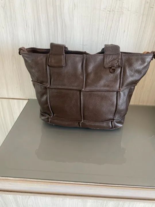 Bolsa de ombro marrom em couro - Foto 2