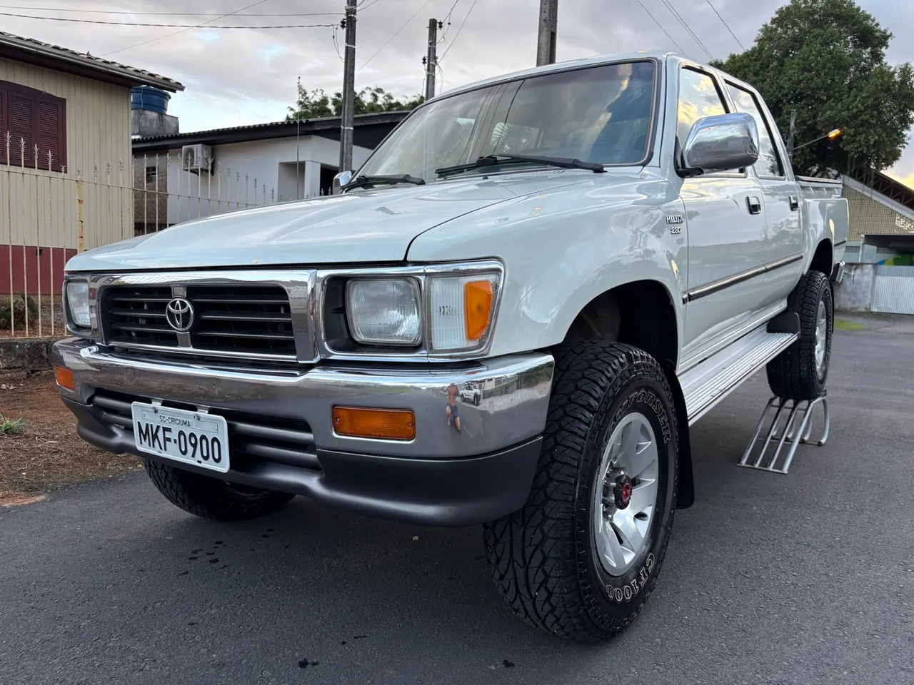 Hilux 2001 4x4 2.8 diesel 207.000 Km originais
