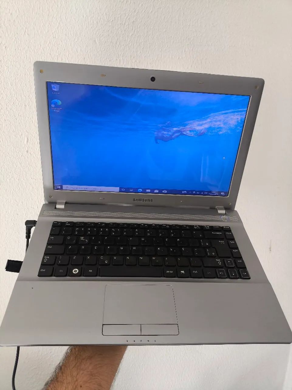 Notebook Samsung core I7 + 256 GB SSD + 4 GB seminovo!