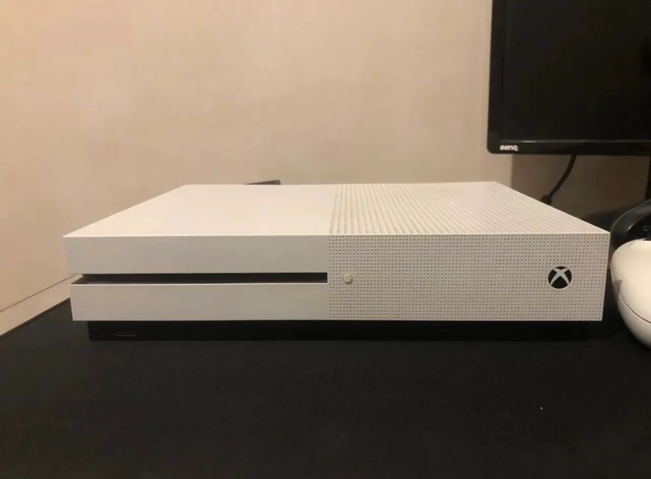 Xbox One S 1TB - Foto 3