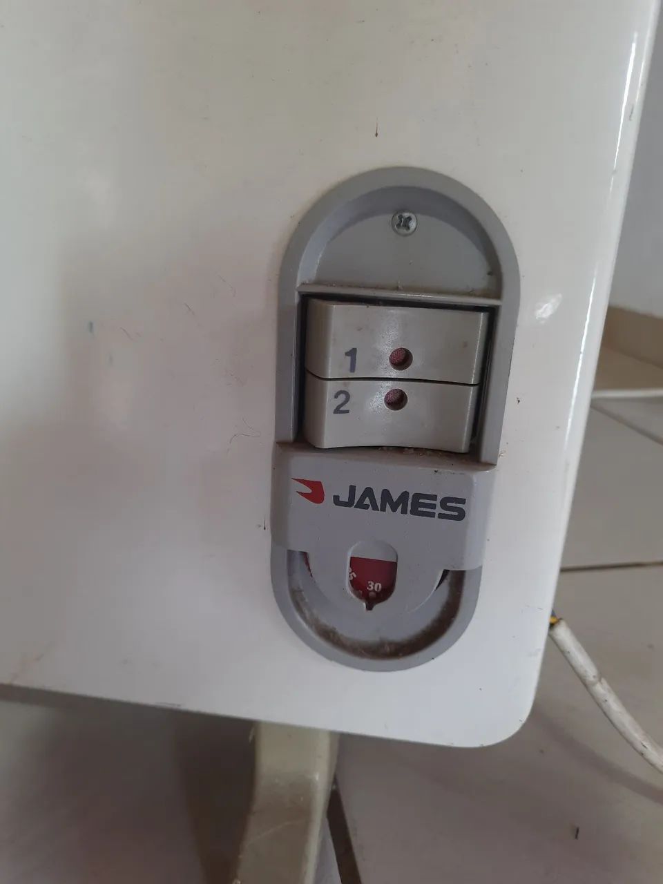 Aquecedor slim, suporte chão ou parede - Foto 5