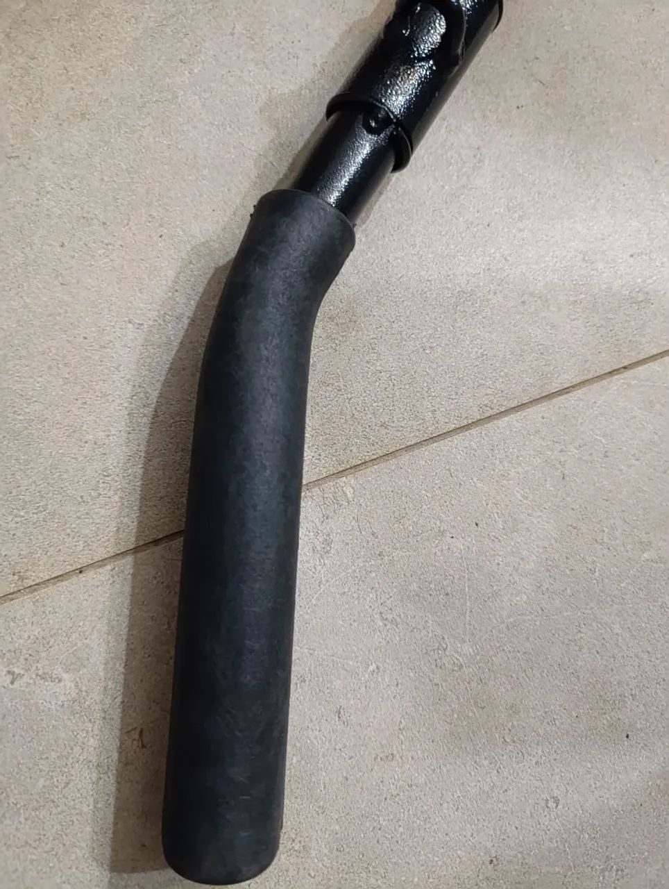 IMPERDÍVEL Barra para tríceps com pegada ergonômic NOVA a - Foto 2