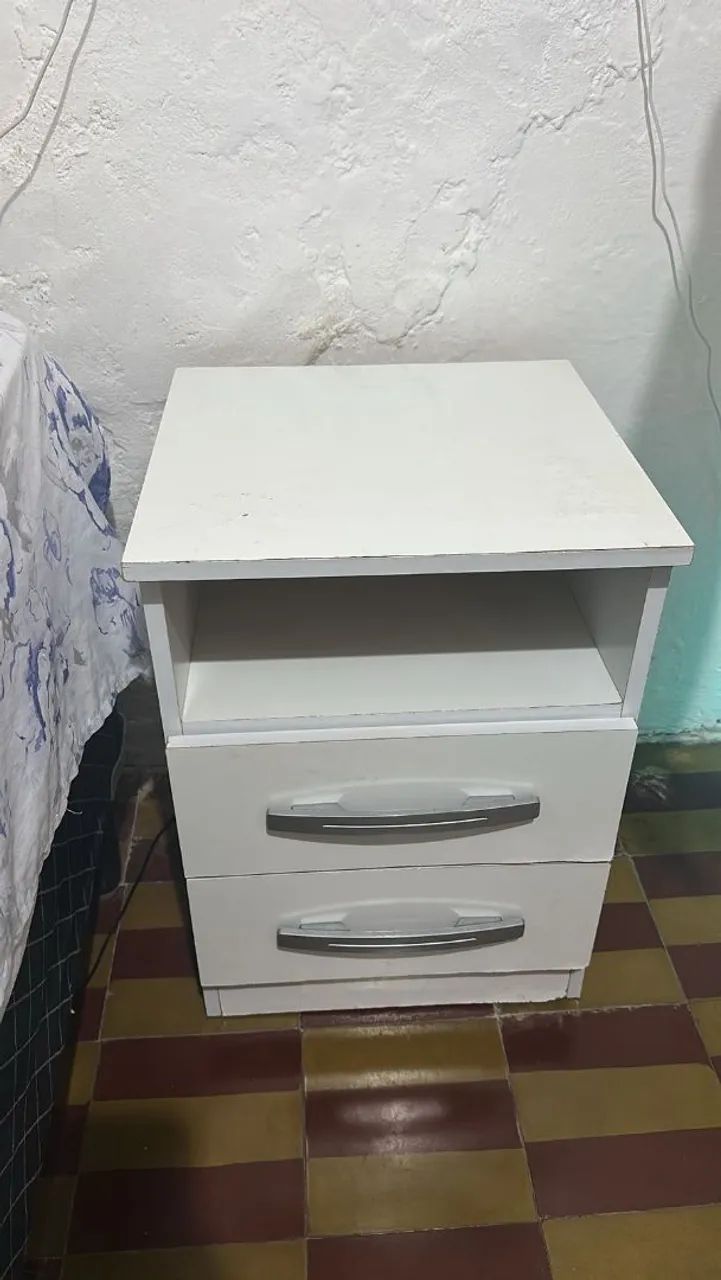 Selling Nightstand64341727806081120