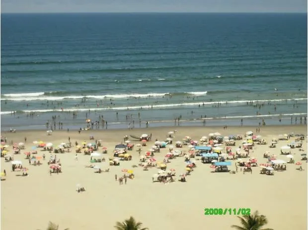 Apto. Temporada Frente ao Mar 1 Dorm. Sacada, Garagem Férias de Julho e Feriados em S.V.