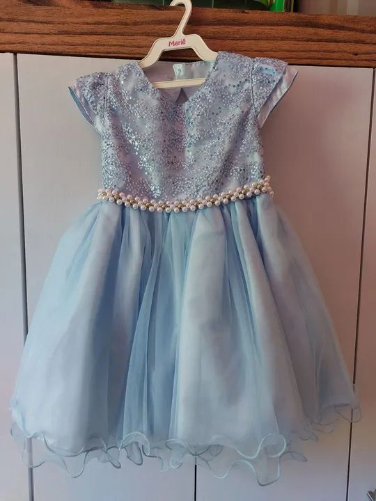Vestido infantil de festa Azul Serenity.