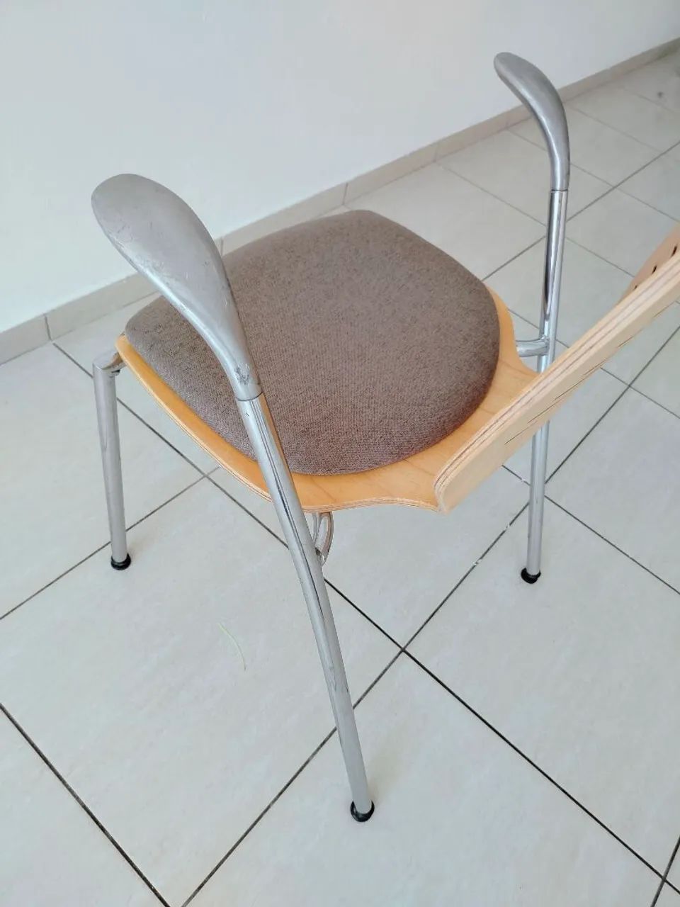 Cadeira de escritório marca Insid - Foto 3