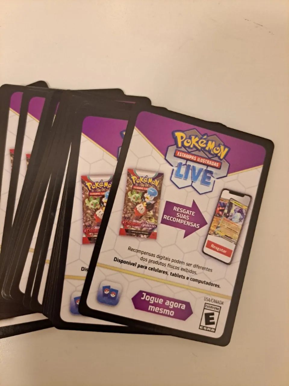 Kit com 50 Cartas Pokemon Codigo Online Pokemon TCG Live - Foto 2