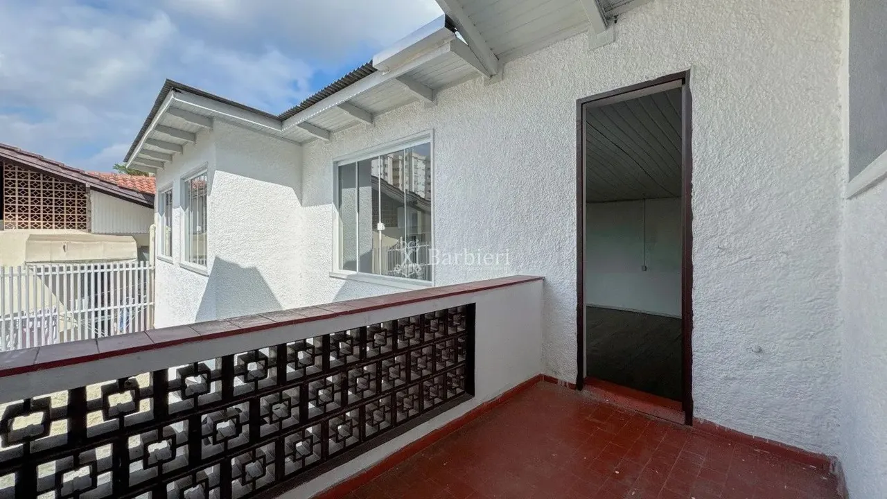 Sala Comercial para Locação 250m² e 10 Vagas na Vila Formosa em Blumenau/SC