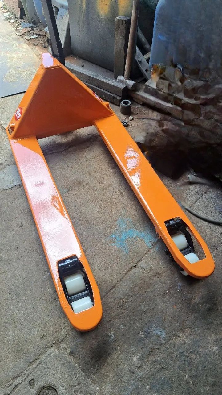 Paleteira Manula BT 2,5t  - Foto 4