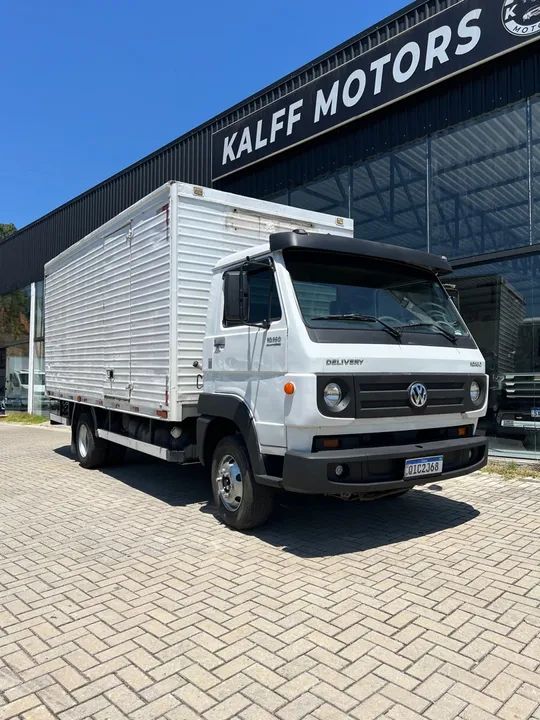 VW 10-160 Delivery 2017 Baú