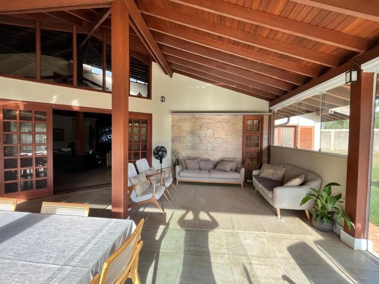 Barão Geraldo - Chácaras Belvedere (Guará) Excelente Chácara com 4 suítes, piscina, sauna  - Foto 10