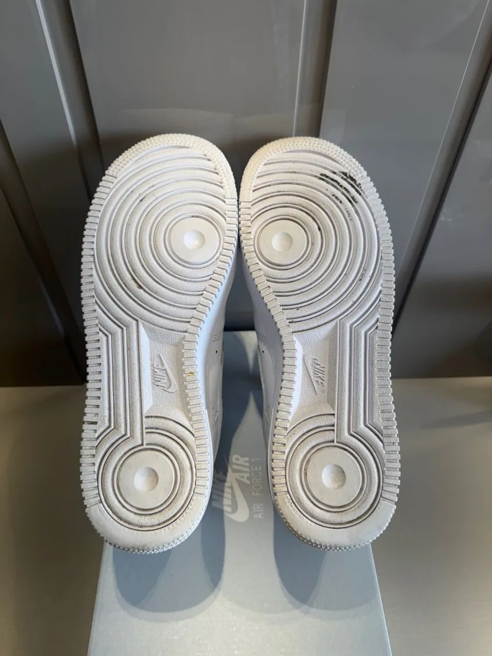 Nike Air Force 1 Low Branco Tamanho 40,5 Original - Foto 2