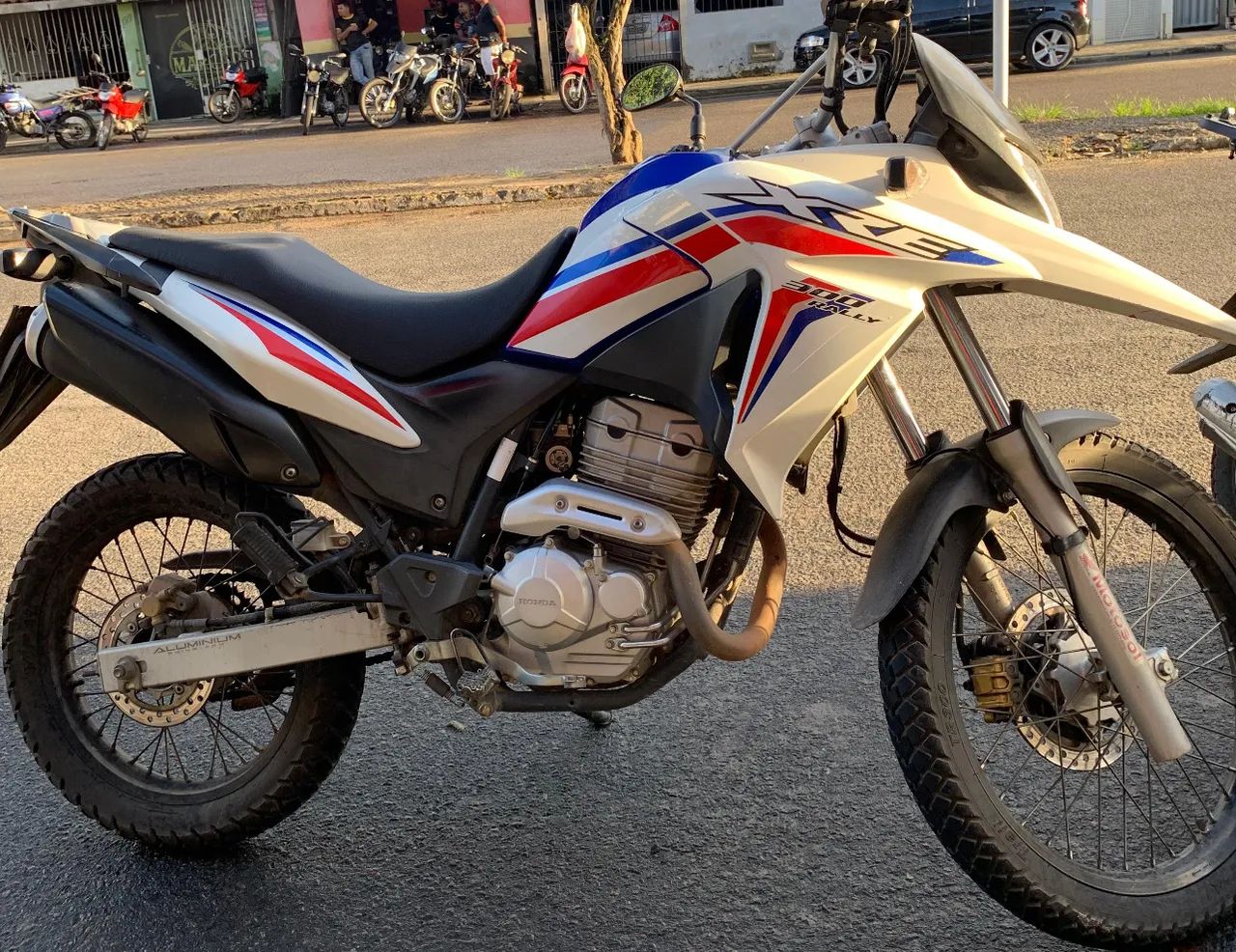 XRE 300 RALLY - Foto 2