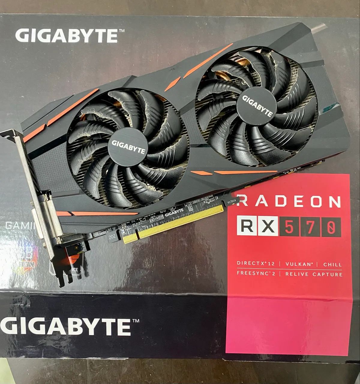 Placa de video RX570 Gigabyte radeon.  - Foto 2