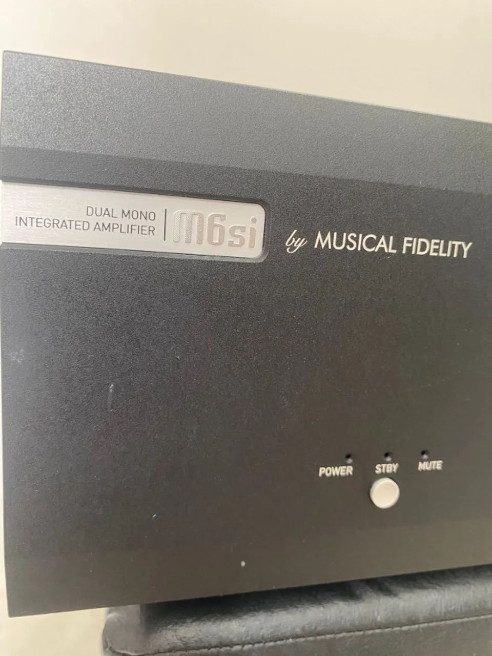 AMPLIFICADOR INTEGRADO MUSICAL FIDELITY M6si