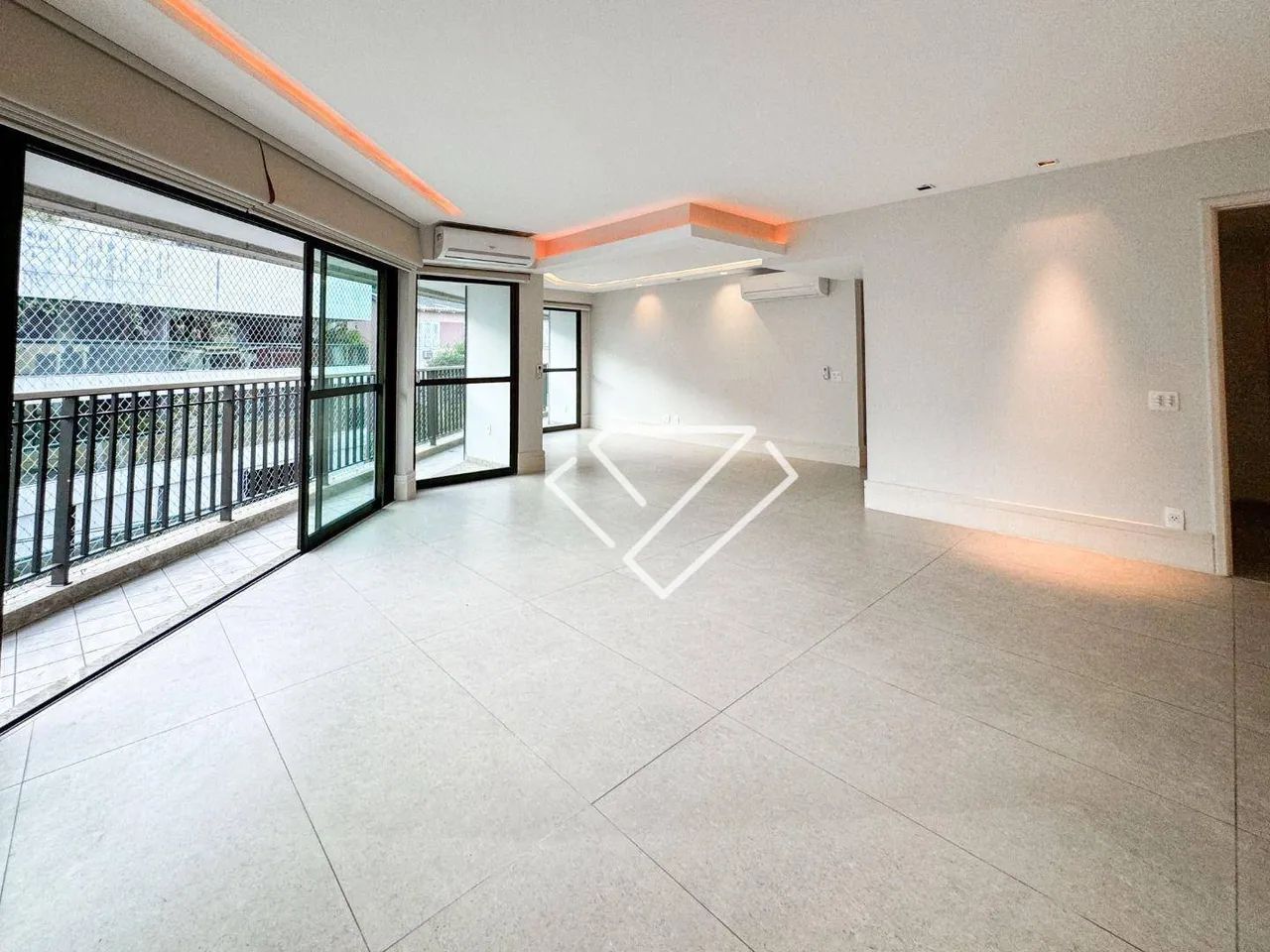Apartamento com 3 quartos à venda, 170 m² por R$ 2.700.000 - Jardim Botânico - Rio de Jane