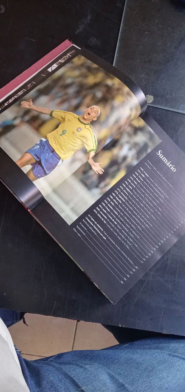 Livro O Mundo das Copas - Lycio Vellozo Ribas - Foto 2