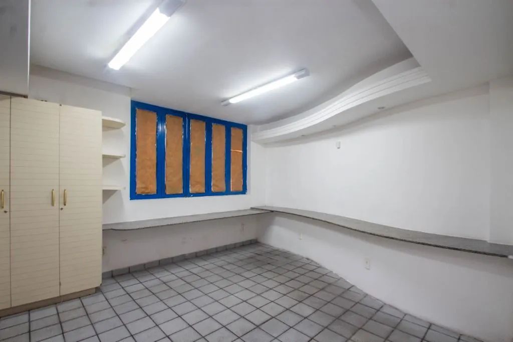 Casarão para vender nas Graças - Foto 8