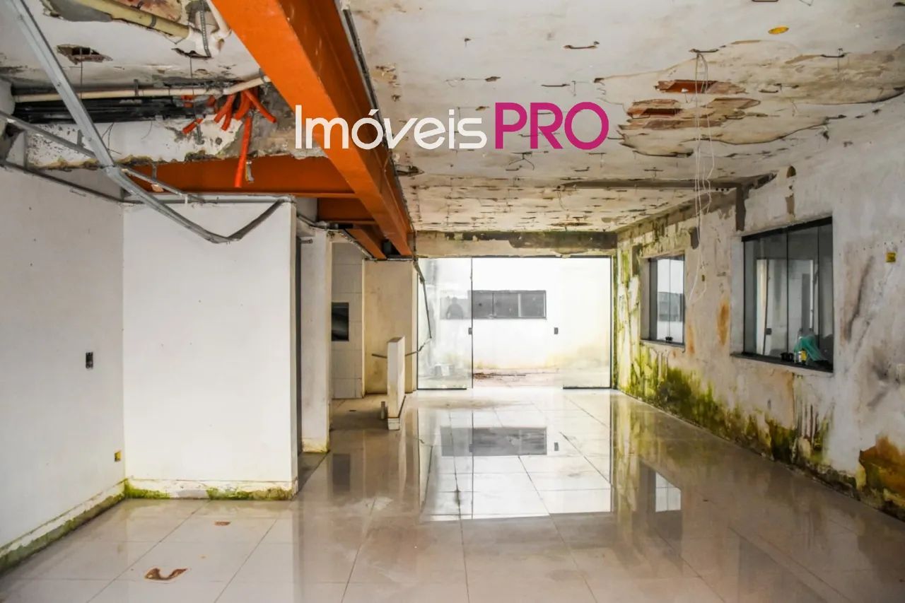 Casa Comercial em Itaim Bibi com 340m²