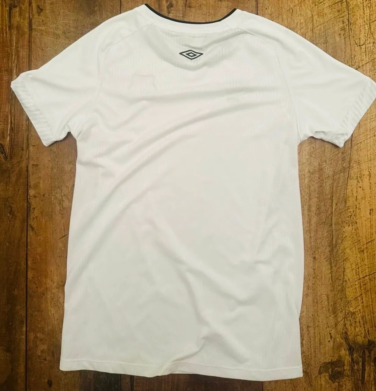 Camisa Oficial Santos FC - Umbro - Branca - Original  - Foto 2