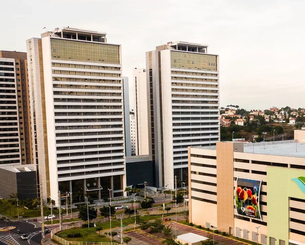 Imóvel para aluguel tem 28 metros quadrados com 2 quartos em Papicu - Fortaleza - CE