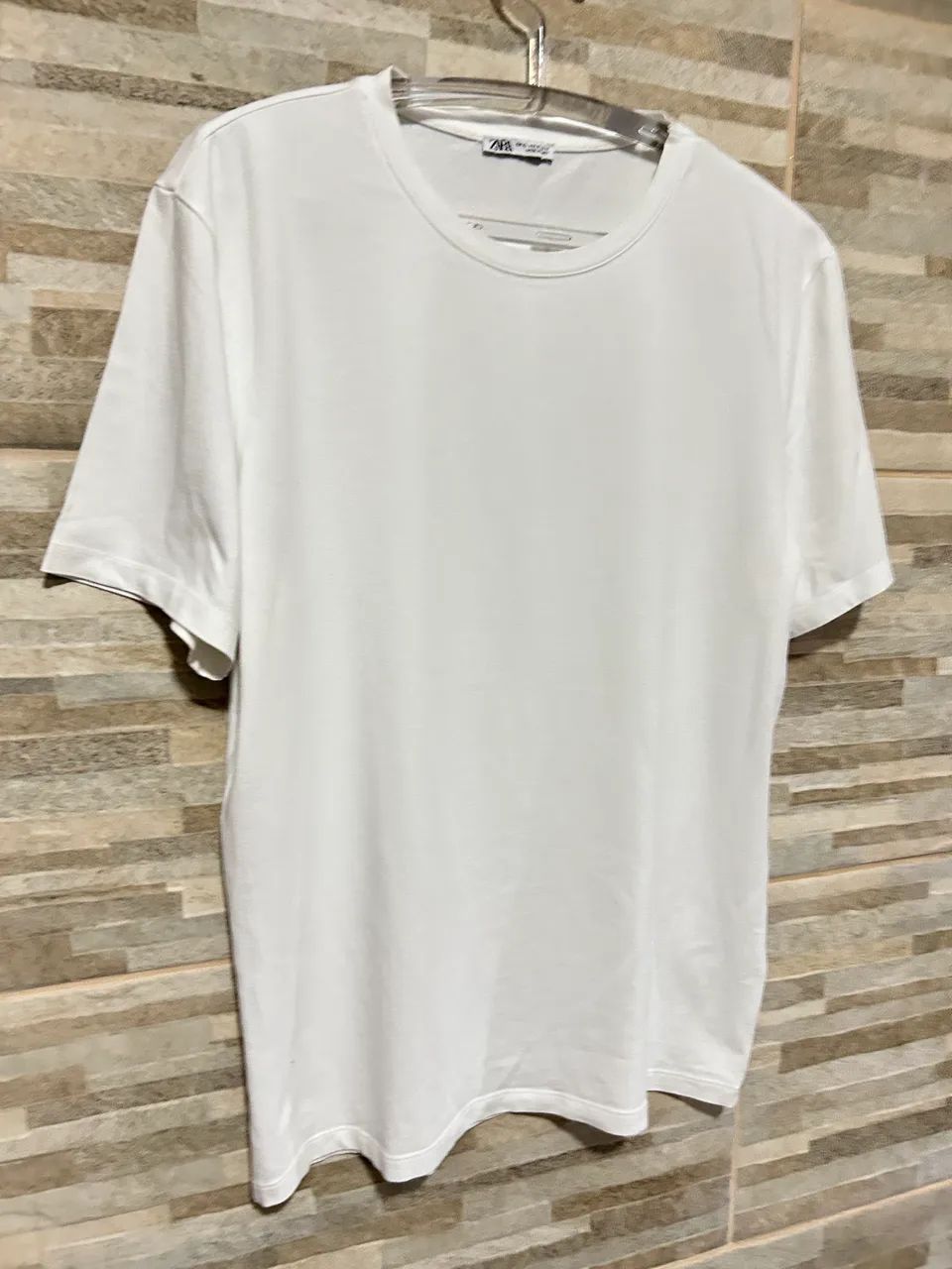 Camisa básica branca Zara man XL - Foto 3