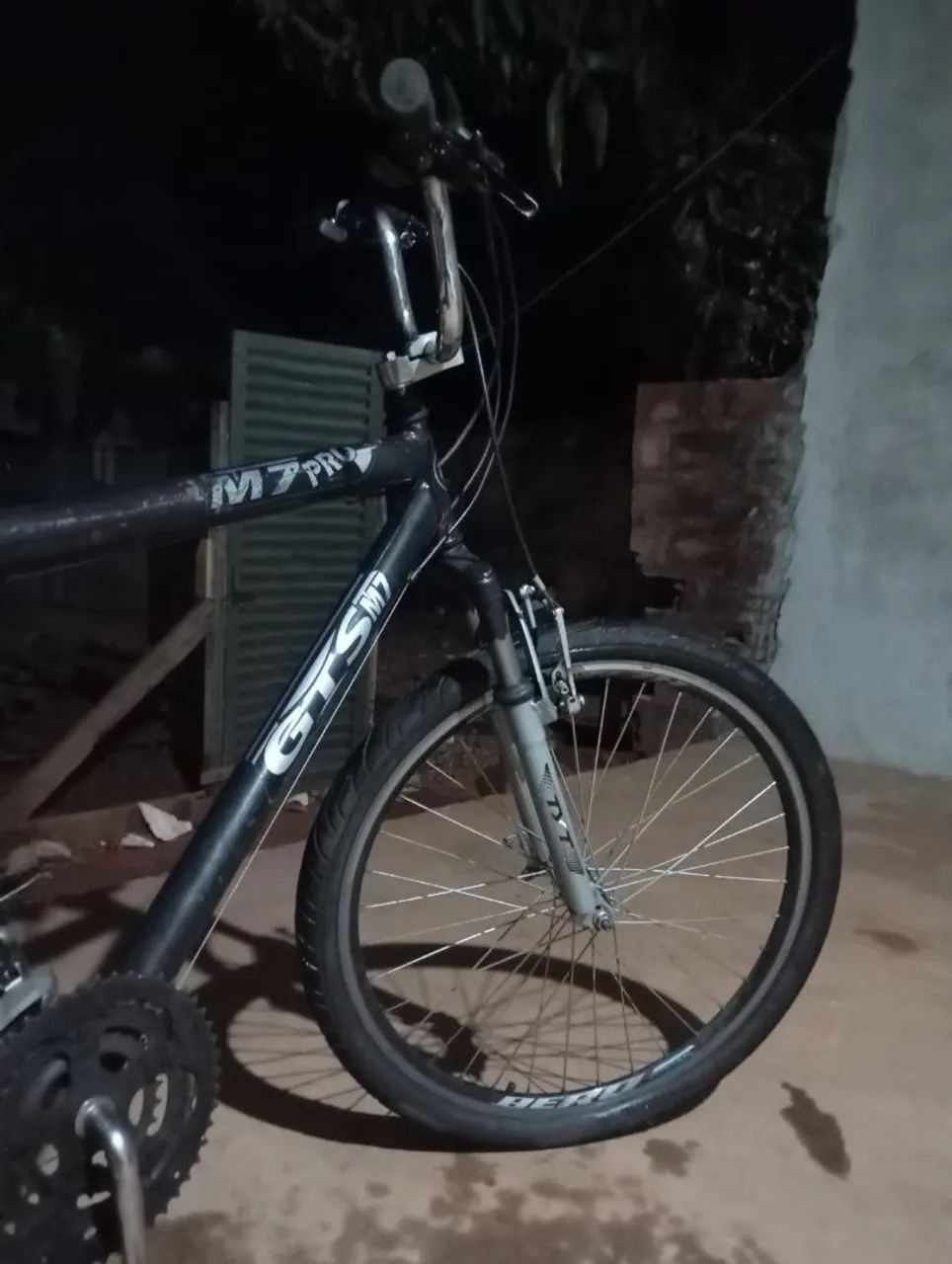 Bicicleta top, aceito propostas - Foto 5
