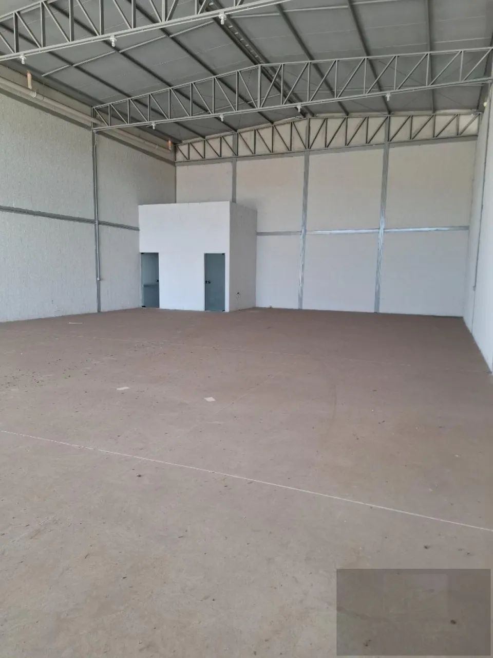 GALPÃO COMERCIAL DE 300 M² NO ANEL VIÁRIO - Foto 3