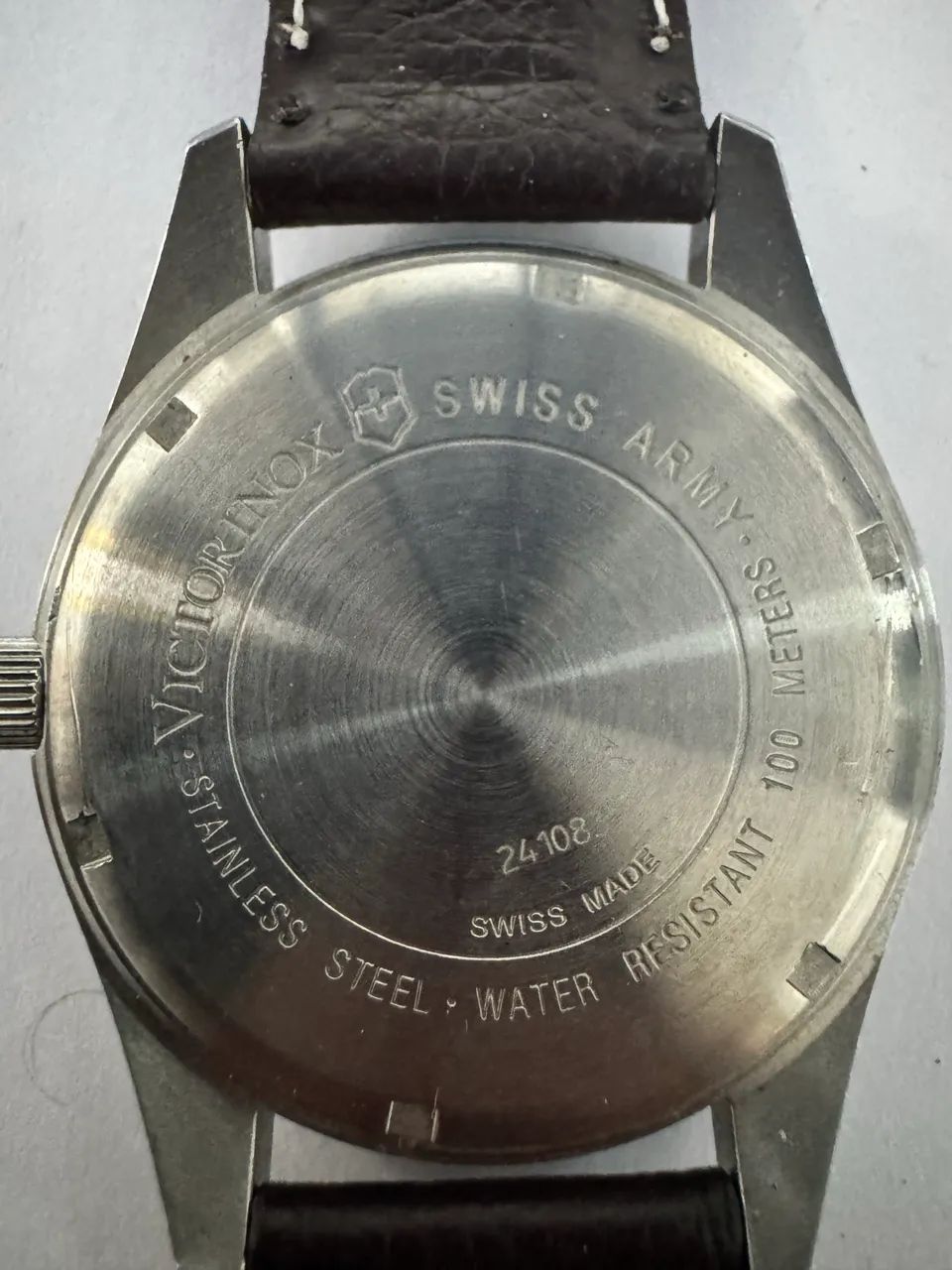 Relógio Swiss Army Masculino - Pulseira de Couro e Bateria Novas - Foto 3