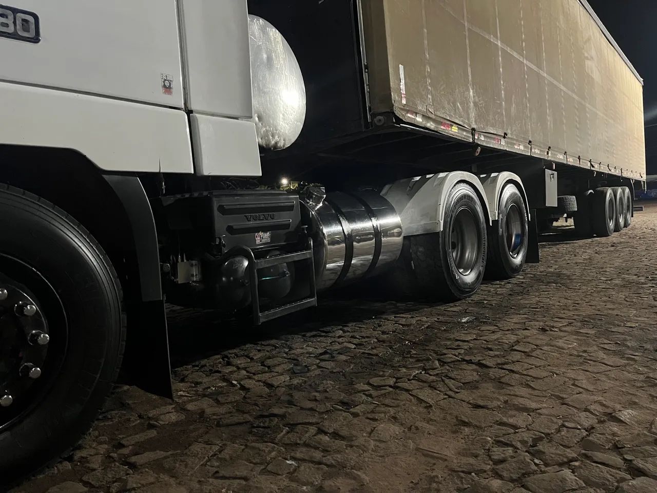 Fh 2003 motor D13 540  - Foto 3