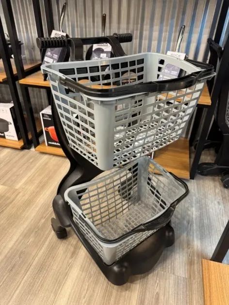Carrinho de Compras Duplo - Ideal para Lojas e Supermercados