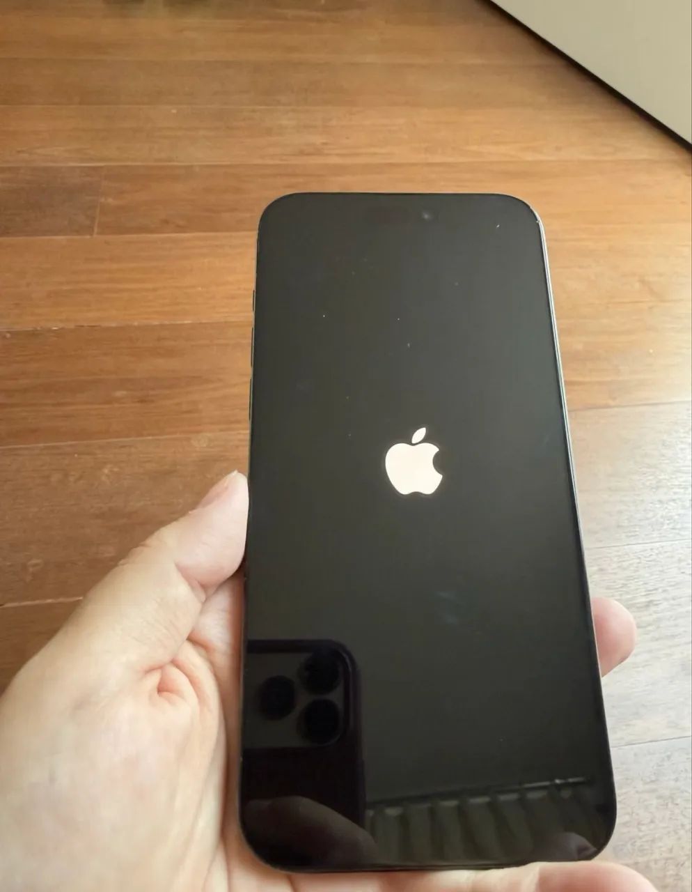 iPhone 15 Pro - Foto 2