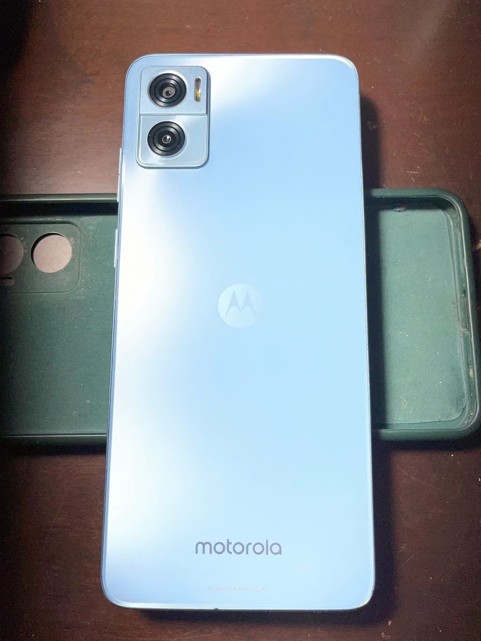 Celular Moto E22 azul - Foto 5