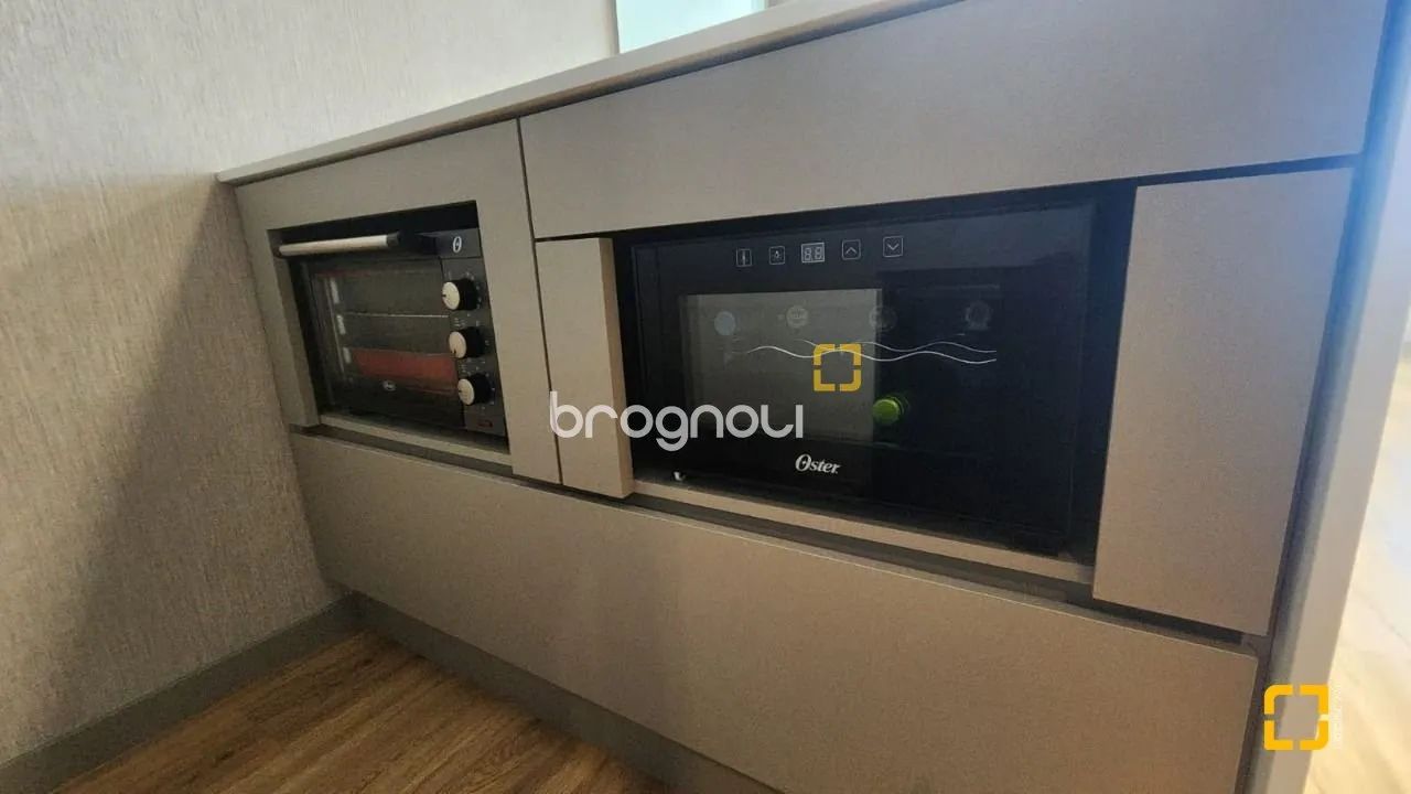 Sala comercial mobiliada com vaga para dois carros no Bairro Itacorubi - Foto 4