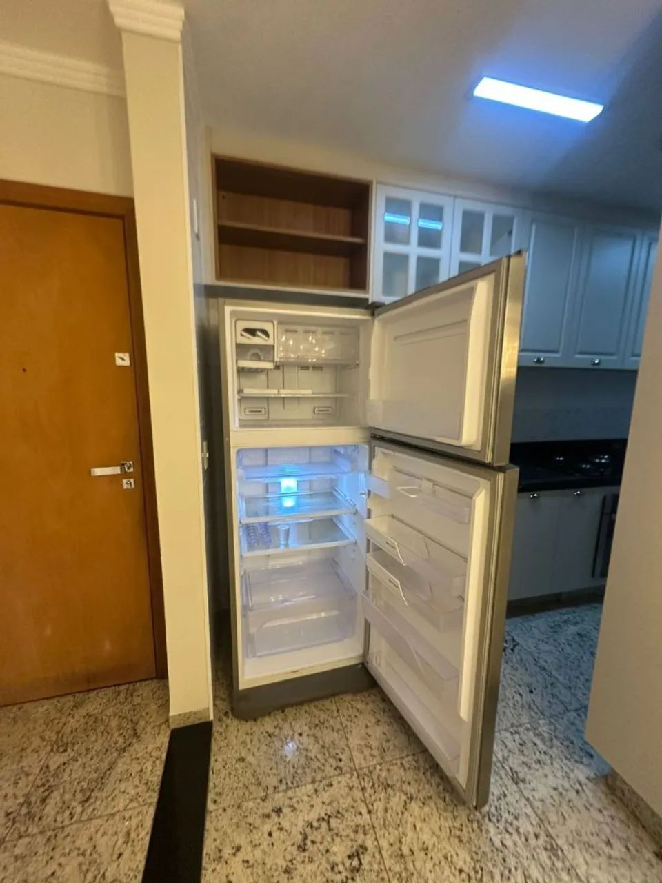 Alugo apartamento com Planejados novos - Foto 4