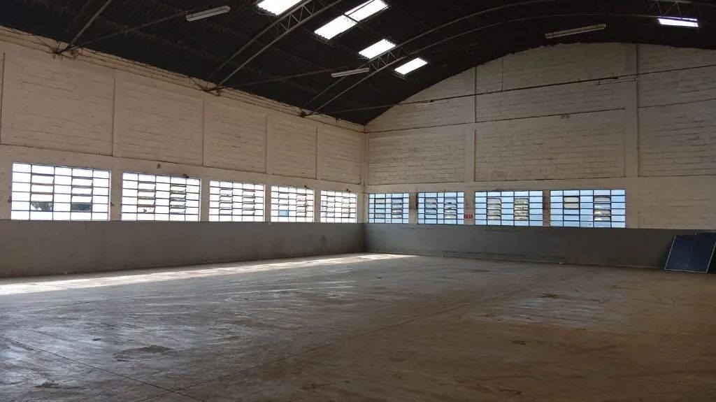 Galpão para alugar, 570 m² - Água Chata - Guarulhos/SP