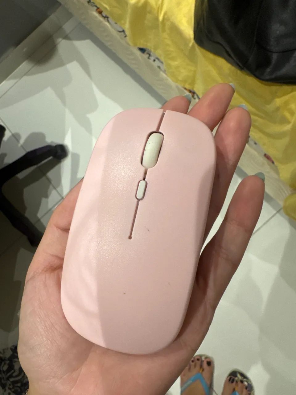 Capa com teclado Bluetooth Samsung s6 lite  - Foto 5