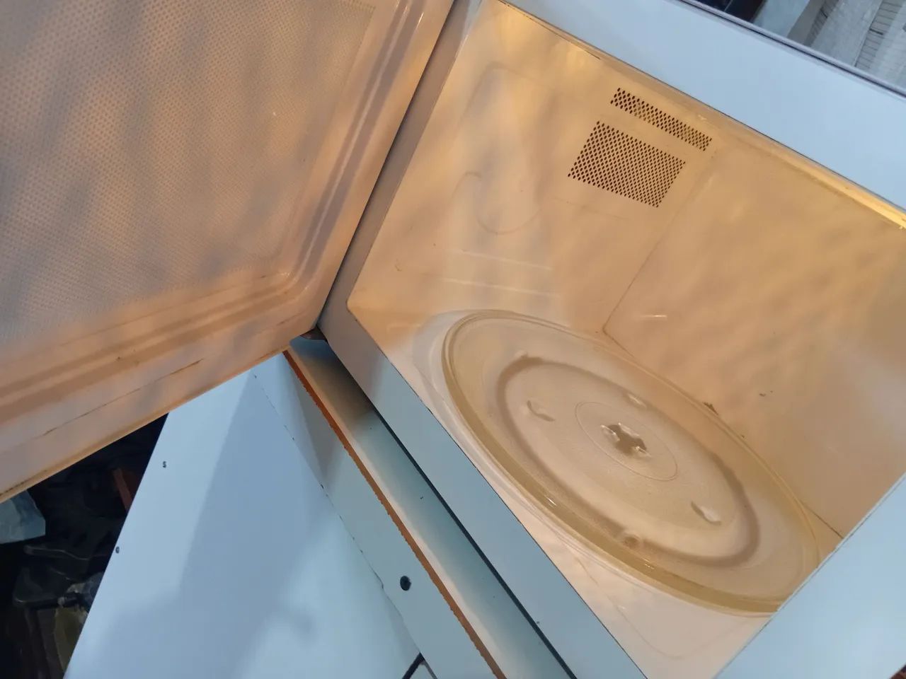 Micro-ondas Electrolux 31litros 110volts  - Foto 2
