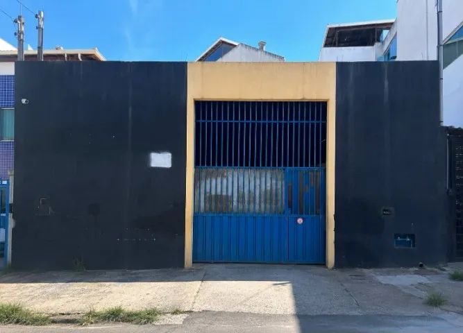 GALPÃO COMERCIAL À VENDA (200m2) - IBIRITÉ/MG