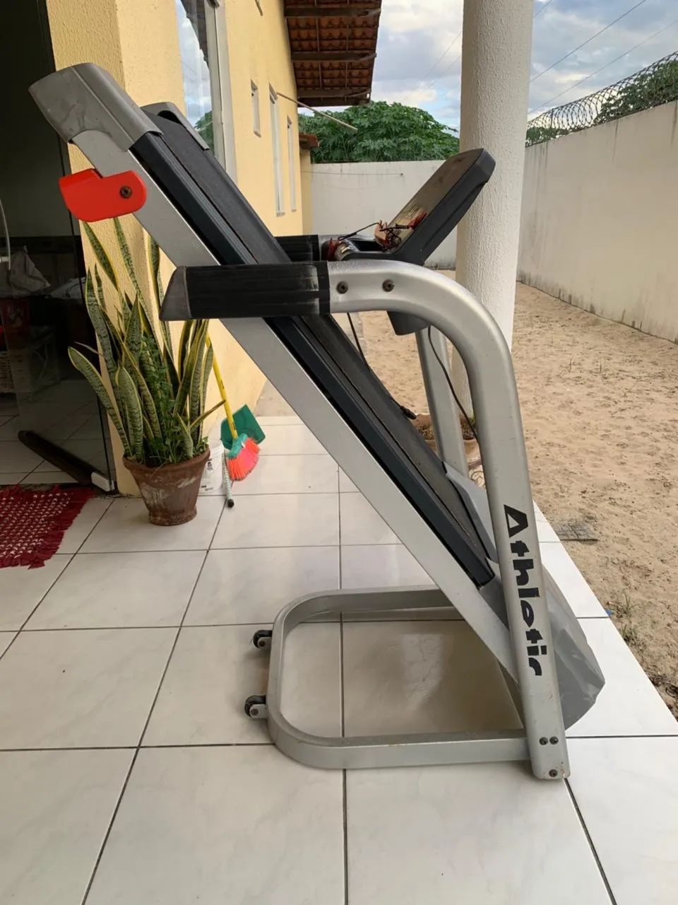 Esteira Athletic Advanced 450ee - Foto 3